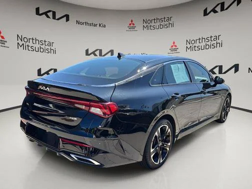 Used 2024 Black Kia GT-Line image 4