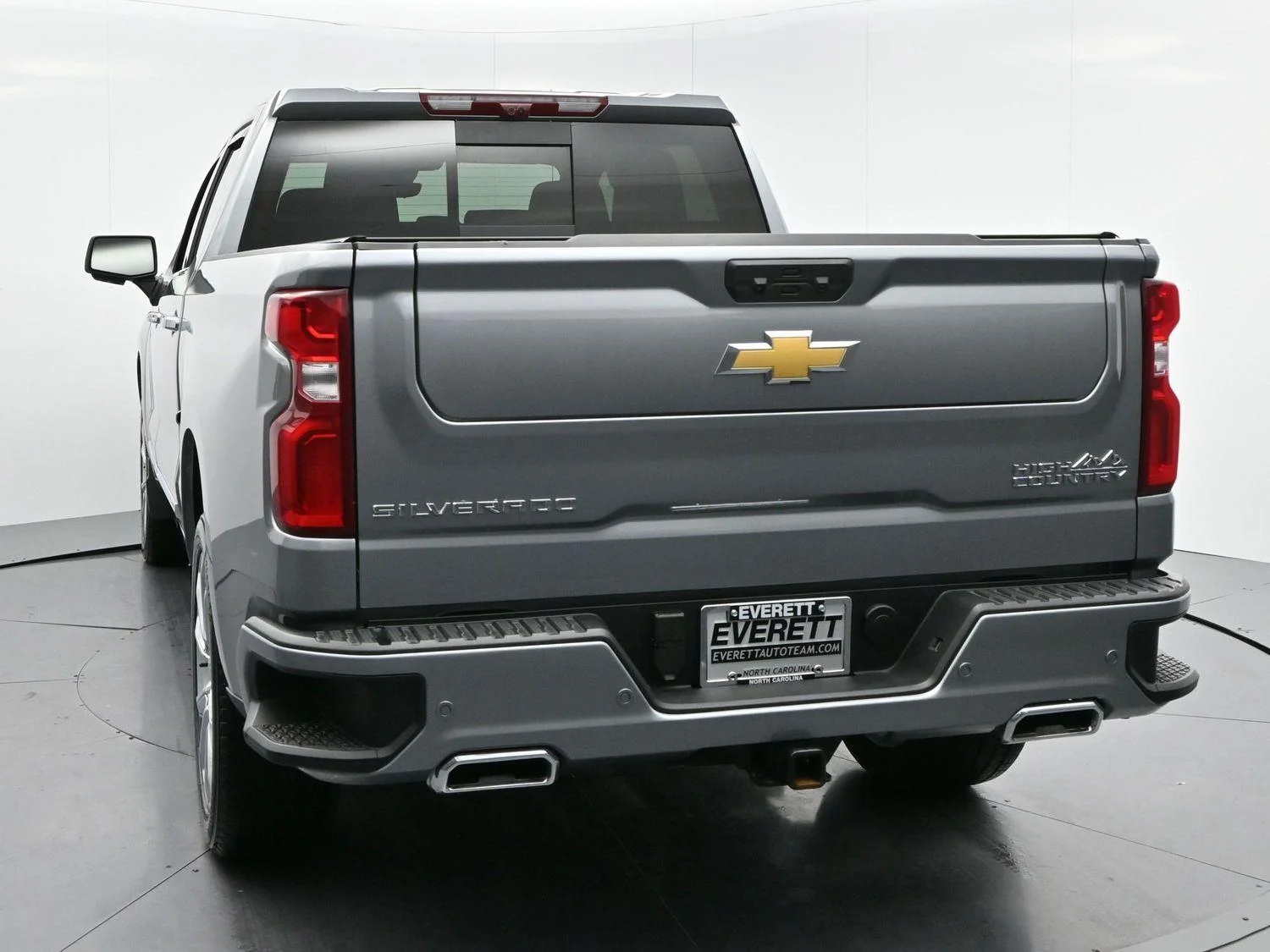 Used 2026 Sterling Gray Metallic Chevrolet High Country image 6