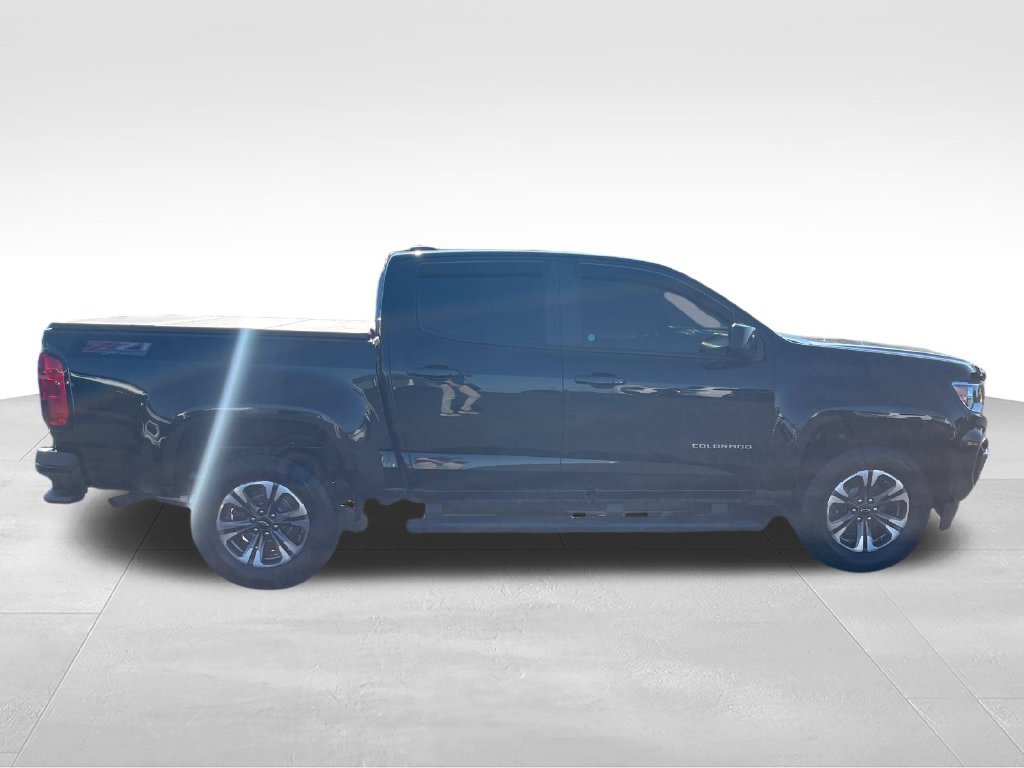 Used 2021 Black Chevrolet Z71 image 6