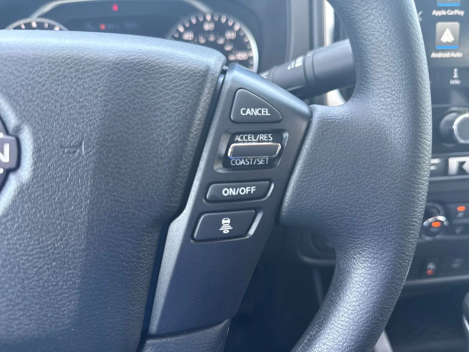 Used 2025 White Nissan SV image 30