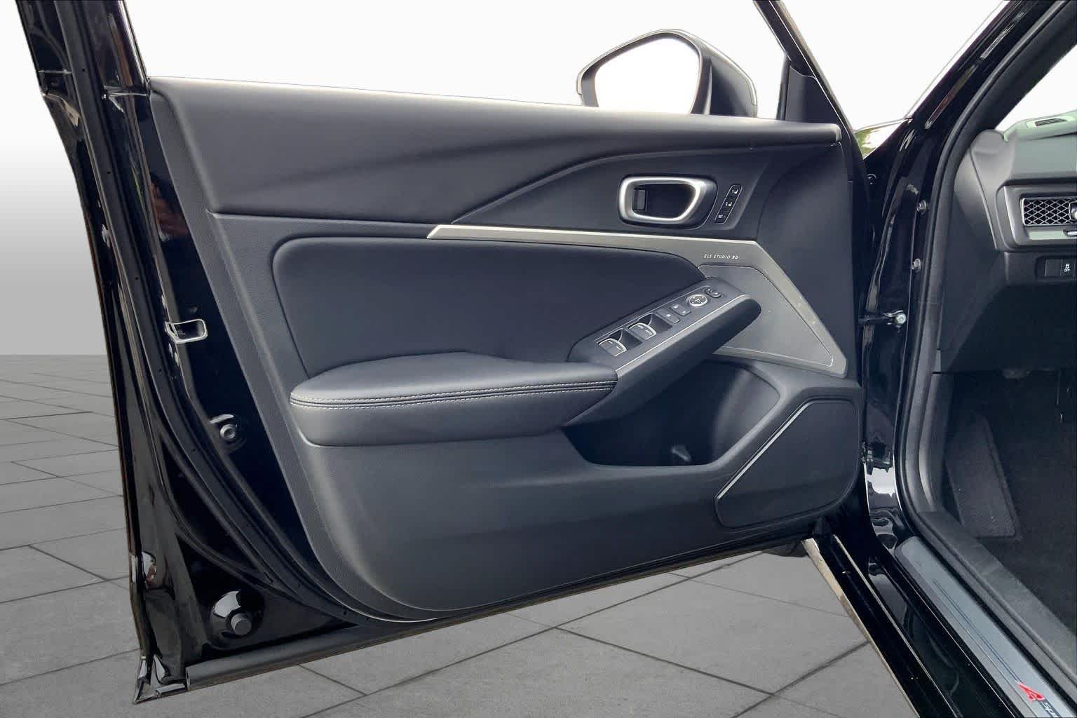Used 2024 Majestic Black Pearl Acura w/A-Spec Technology Package image 21