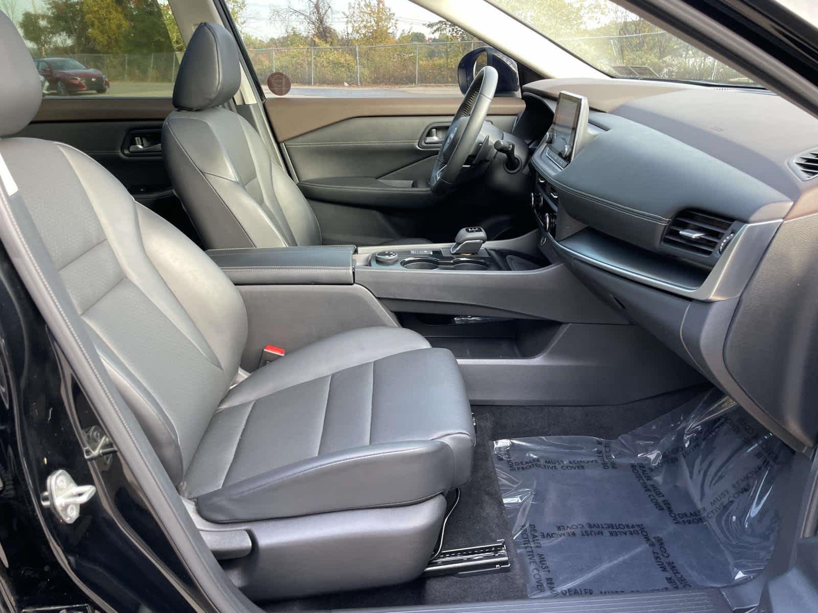 Certified Used 2023 Super Black Nissan SV image 27