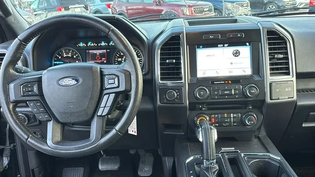 Used 2016 Black Ford XLT image 7