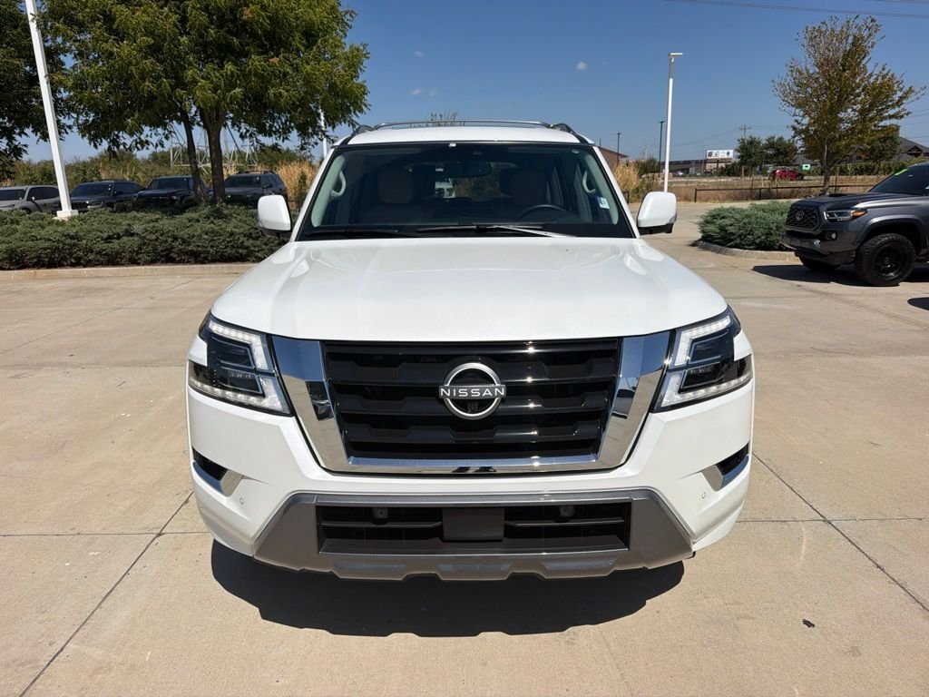Used 2023 White Nissan SL image 2