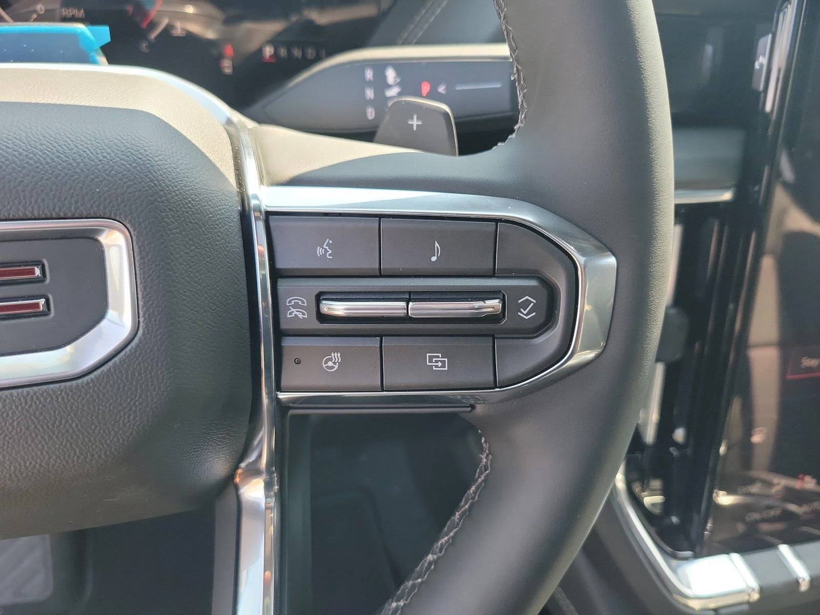 2026 GMC Yukon XL Elevation - Photo 24