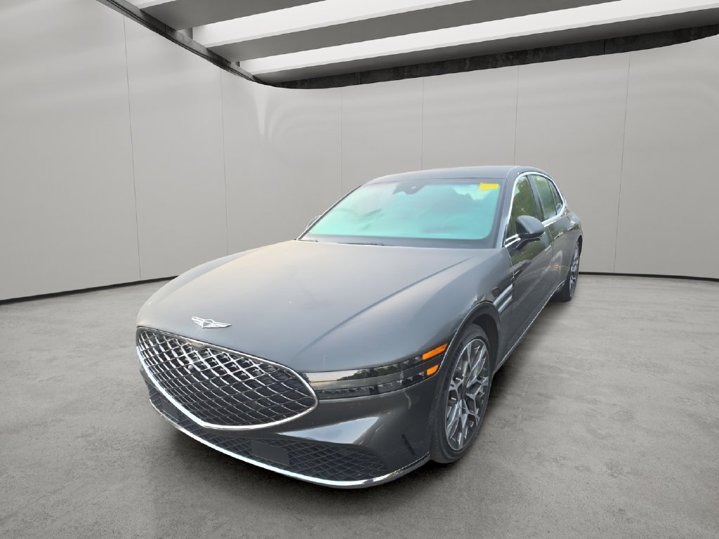 2023 Genesis G90