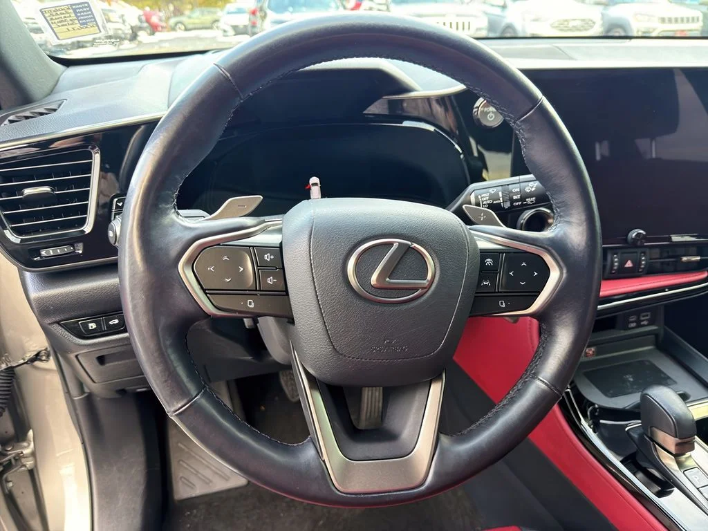 Used 2022 Atomic Silver Lexus Luxury image 17