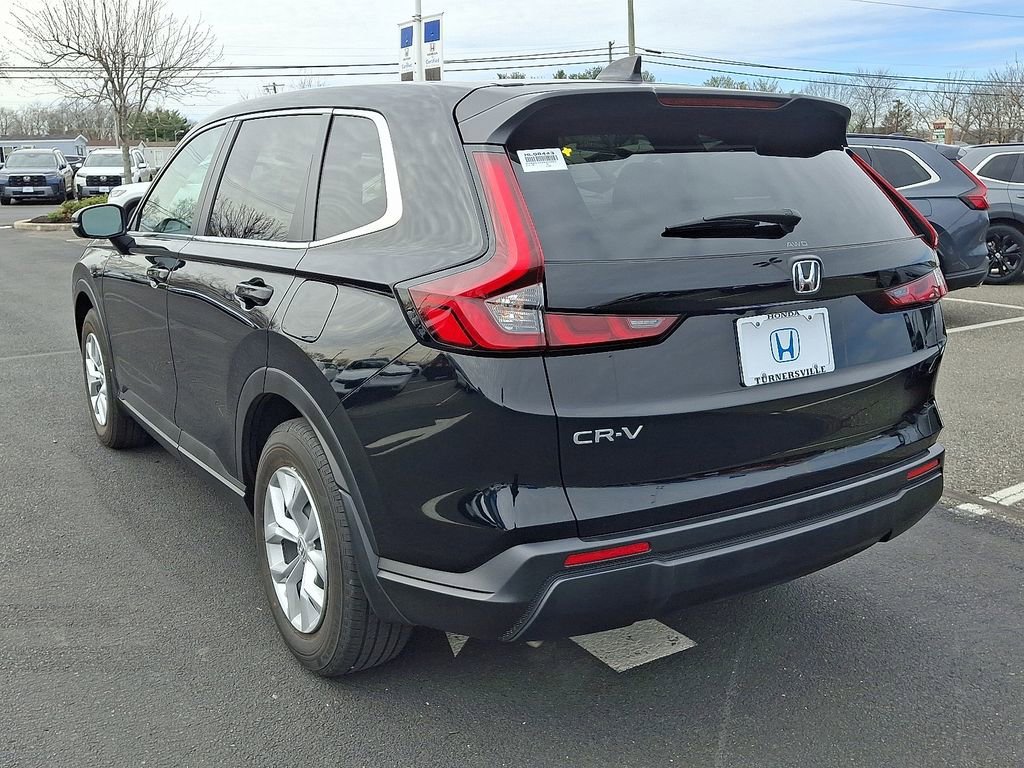 2025 Honda CR-V LX - Photo 34