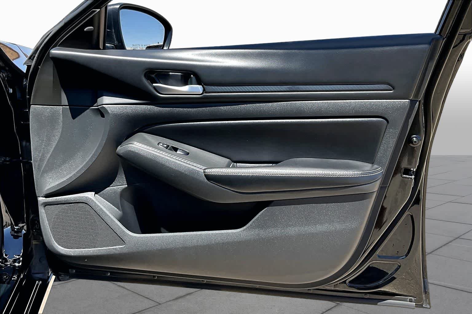 2024 Nissan Altima SV - Photo 22