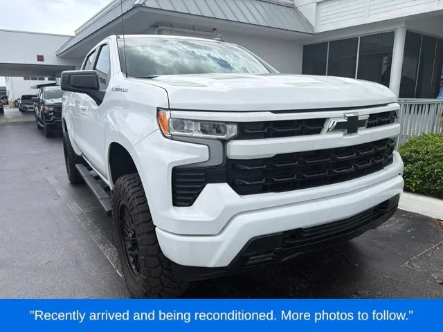 2024 Chevrolet Silverado 1500 RST 4X4 Crew Cab Short Box's photo