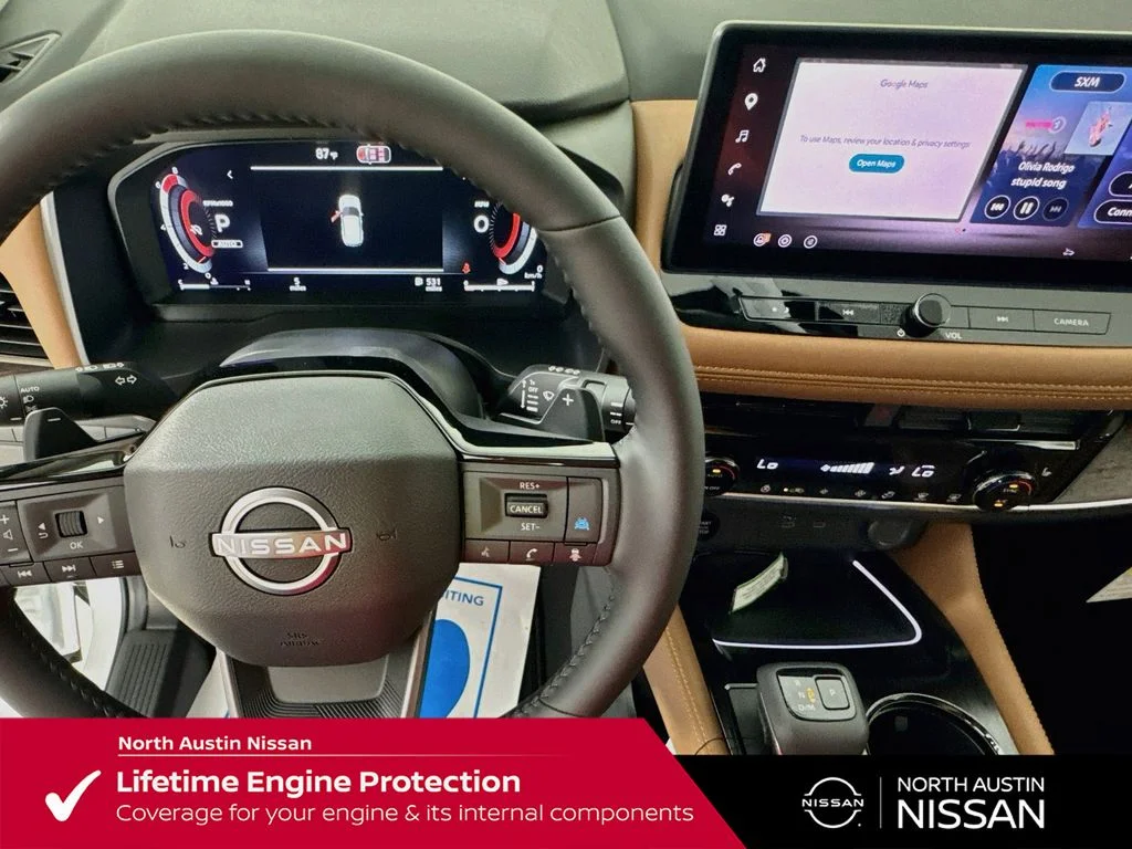 New 2026 White Nissan Platinum image 16