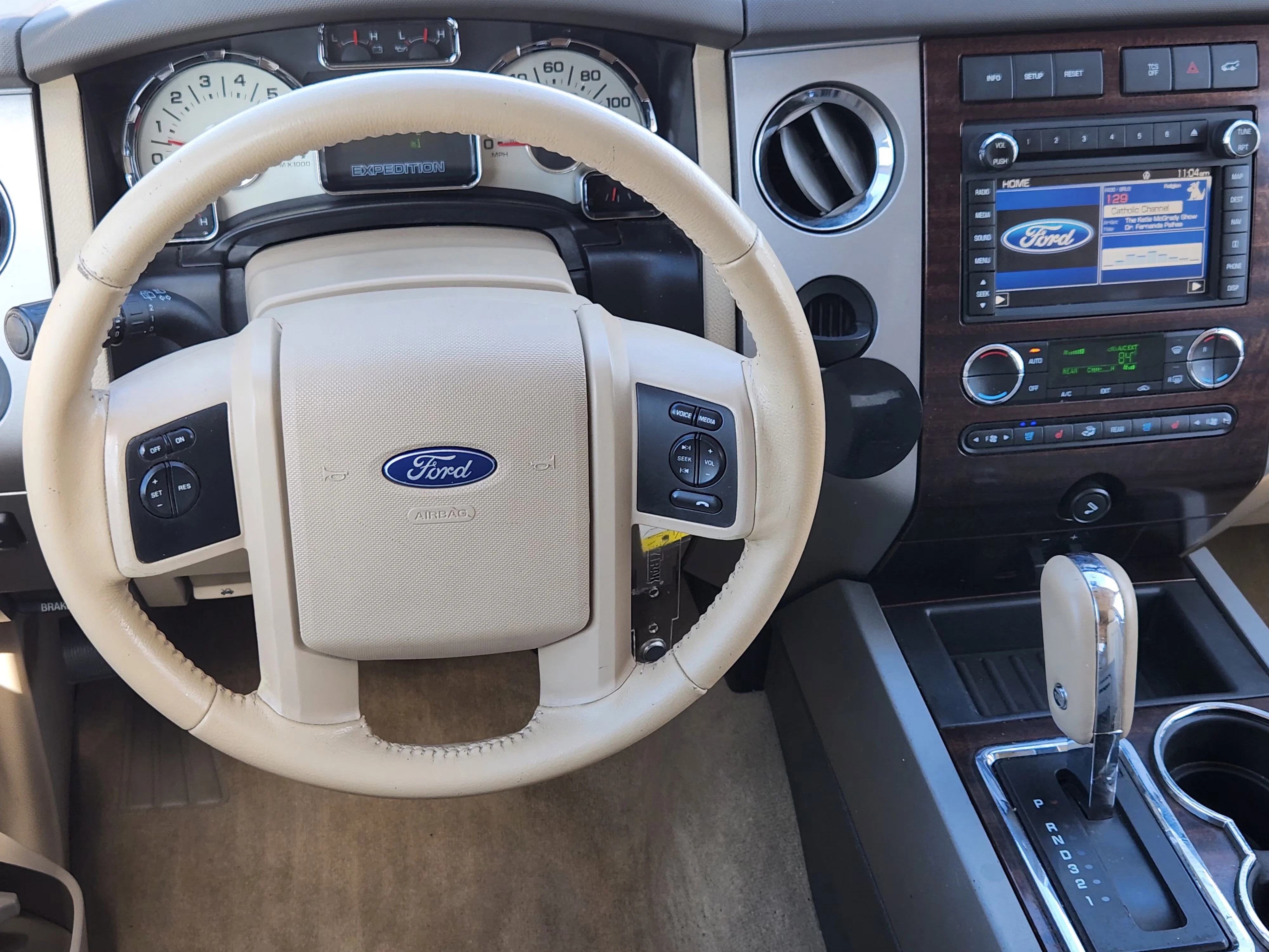 Used 2013 Blue Ford XLT image 27