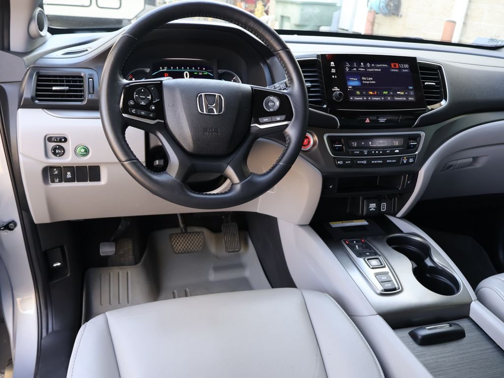 2021 Honda Pilot SE - Photo 23