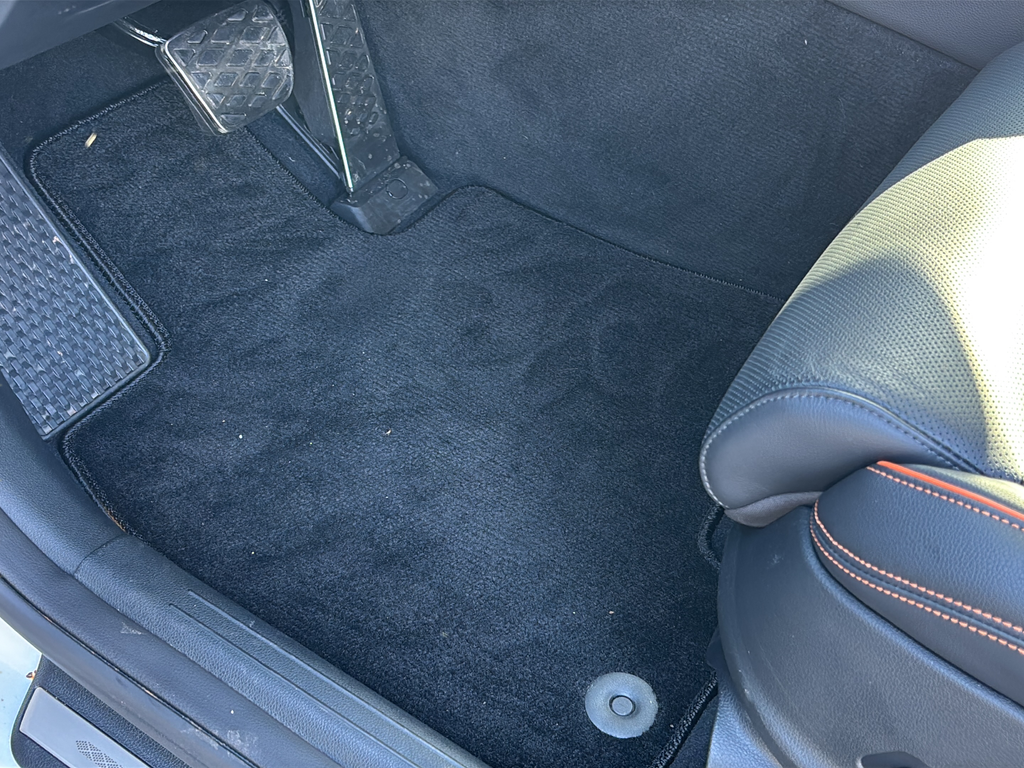 2026 GENESIS GV70 Sport Advanced - Photo 13