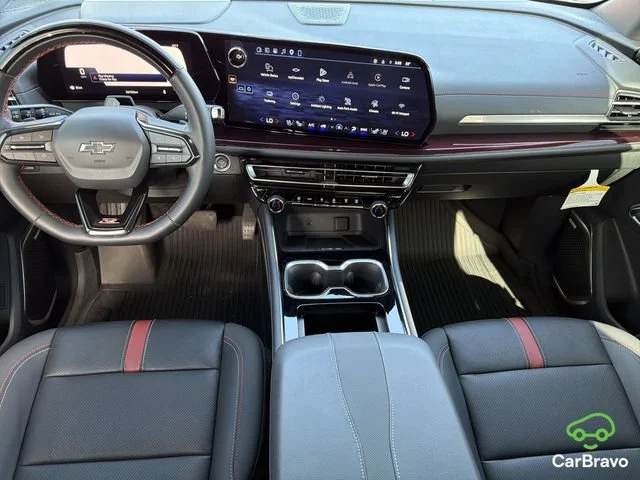 Used 2024 Stardust Metallic Chevrolet RS image 13