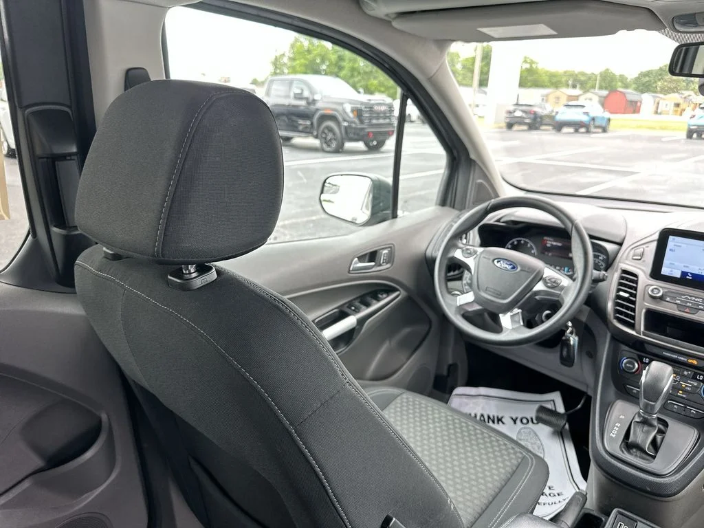 Used 2023 Gray Ford XLT image 15