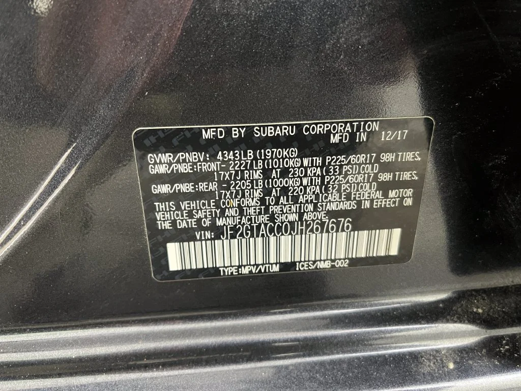 Used 2018 Dark Gray Metallic Subaru 2.0i Premium image 24