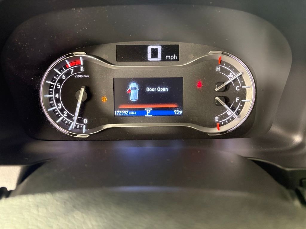 Used 2017 Silver Honda EX image 26