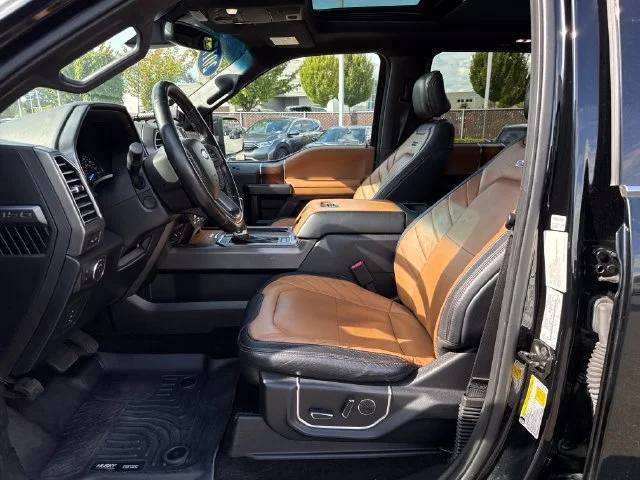 Used 2017 Shadow Black Ford Limited image 15