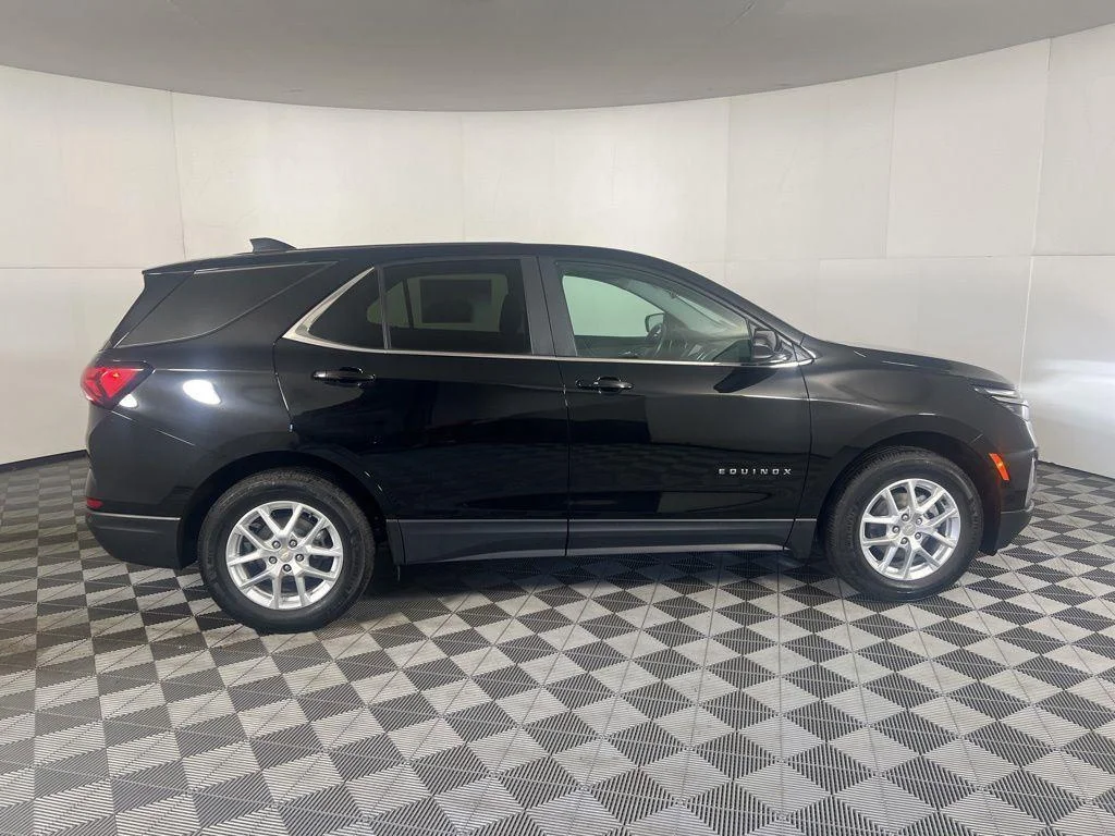 Used 2023 Black Metallic Chevrolet LT image 8