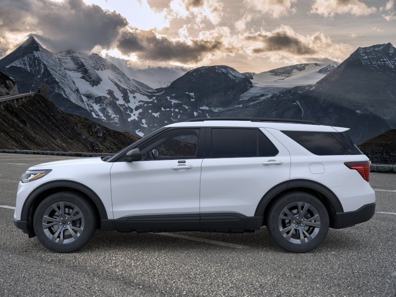 New 2026 Space White Metallic Ford Active image 3