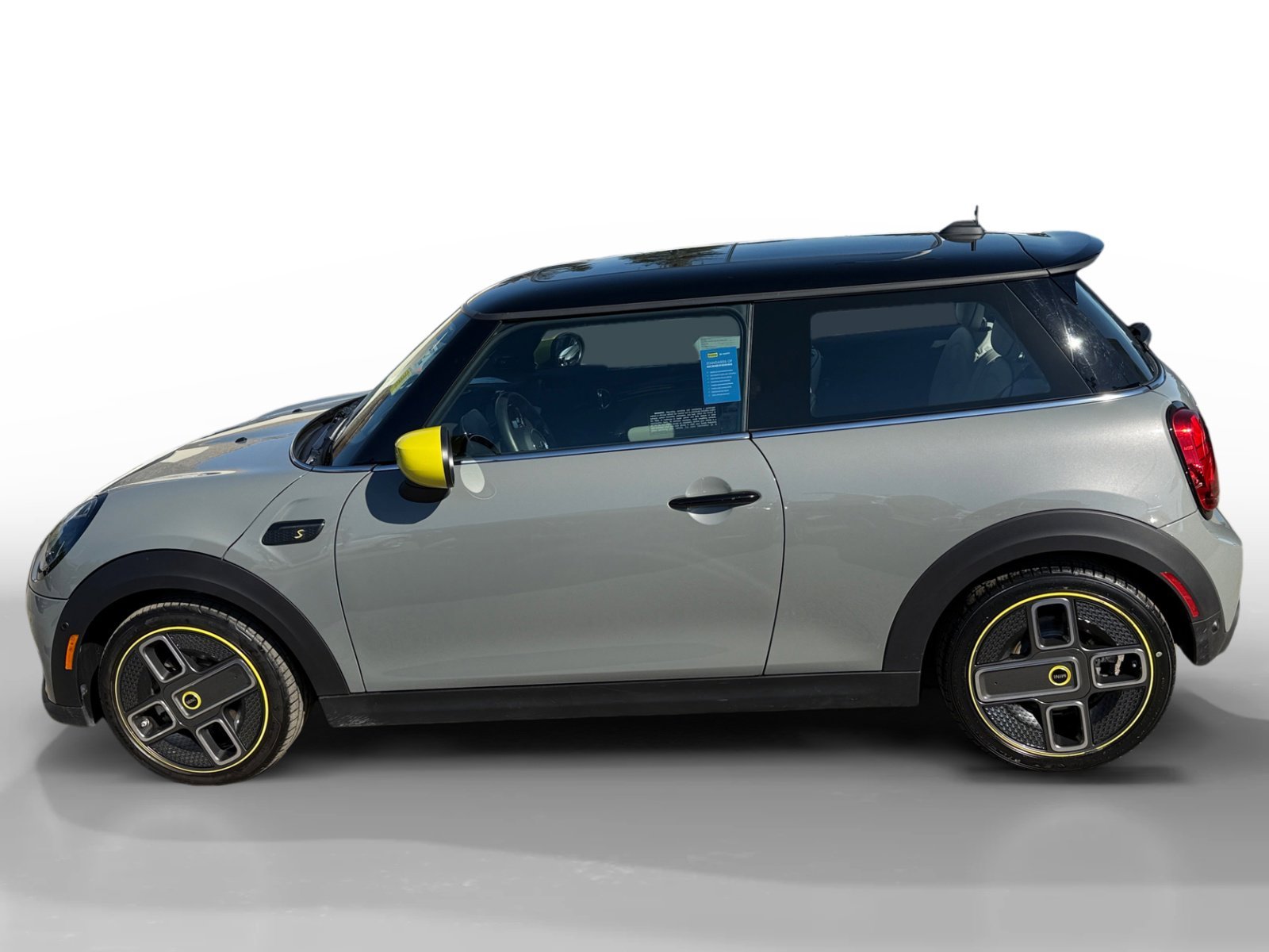 Used 2022 MINI Hardtop 2 Door SE with VIN WMW13DJ05N2S09759 for sale in Santa Clara, CA