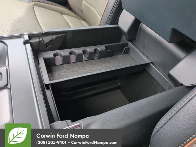 New 2026 Black Metallic Ford Lariat image 20