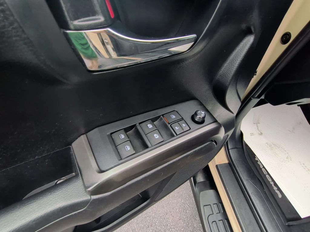 Used 2019  Toyota TRD Off-Road image 13