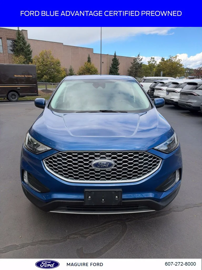 Used 2024 Blue Metallic Ford SEL image 3