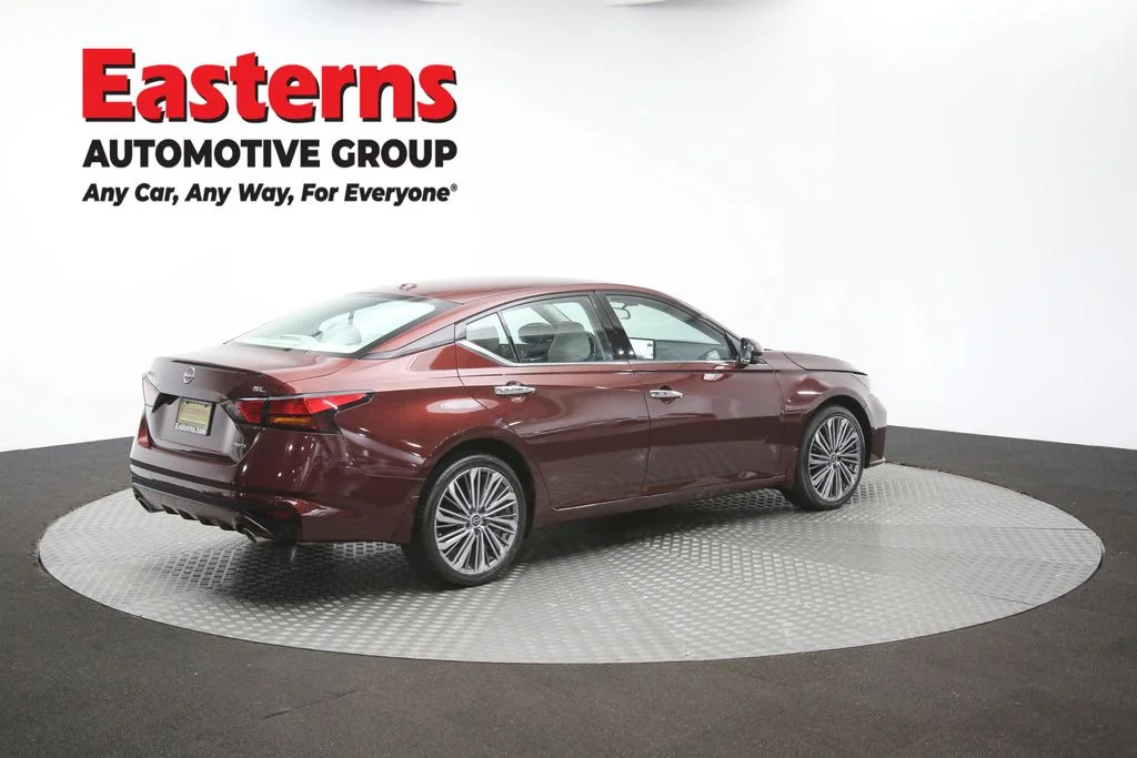 Used 2024 Red Nissan 2.5 SL image 45