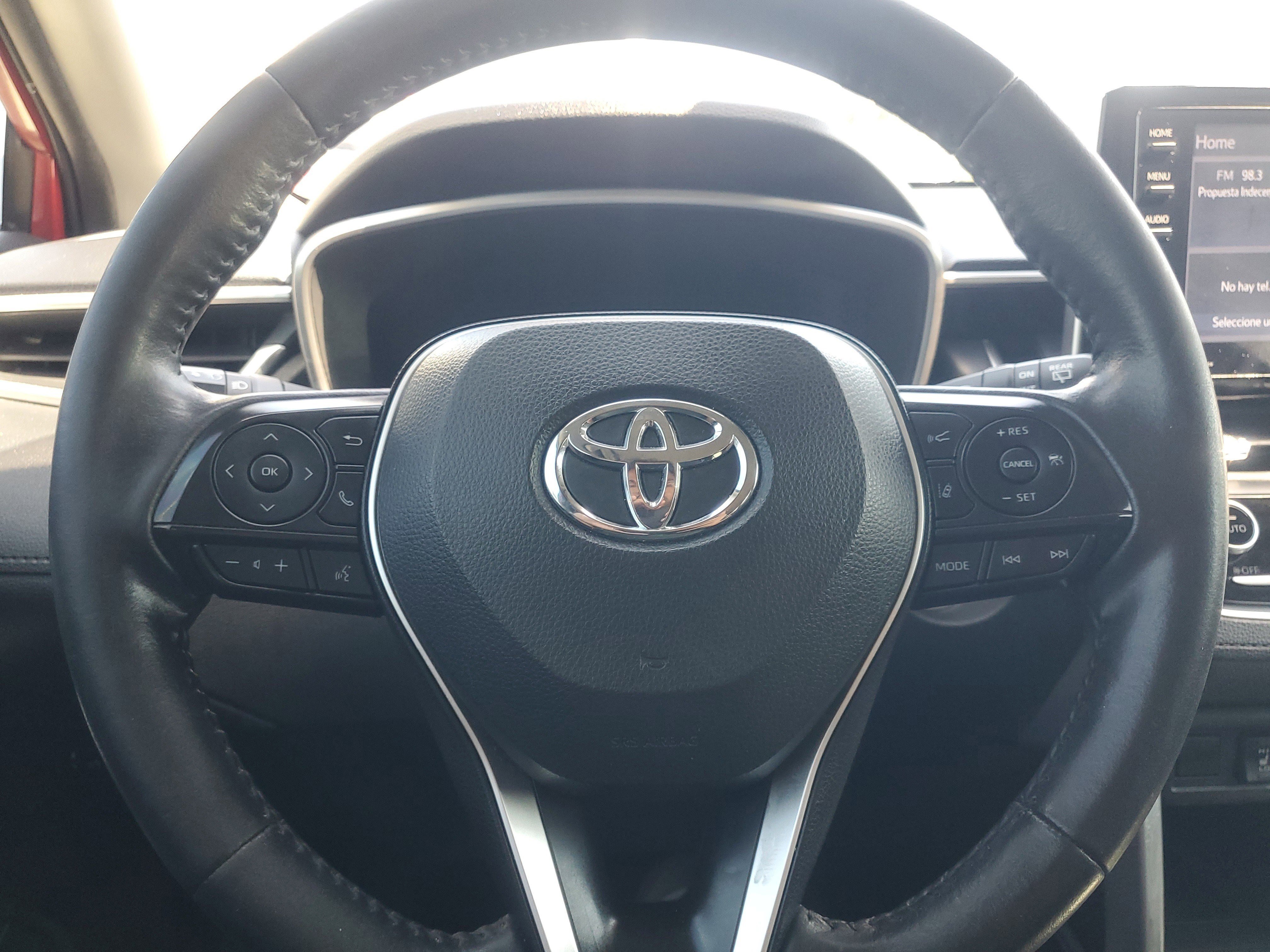Used 2022 Barcelona Red Metallic Toyota XLE image 20