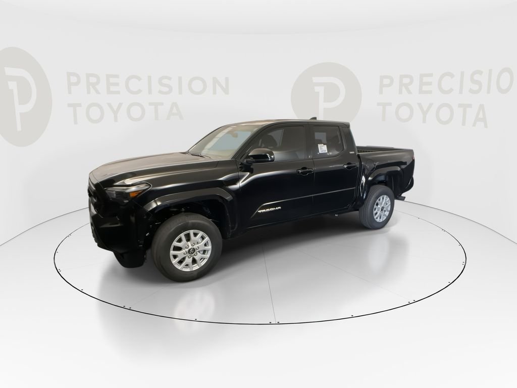 2026 Toyota Tacoma SR5 - Photo 8