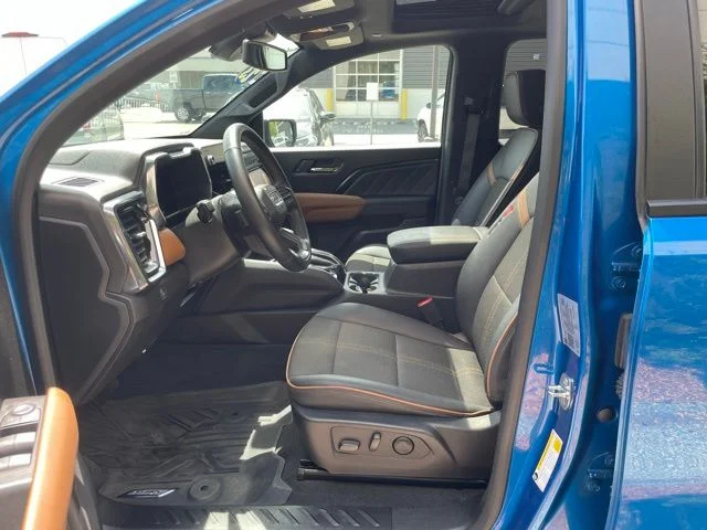 Used 2023 Blue Metallic GMC AT4 image 10