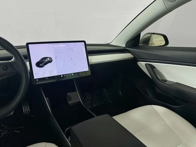 Used 2018 Gray Tesla Performance image 26