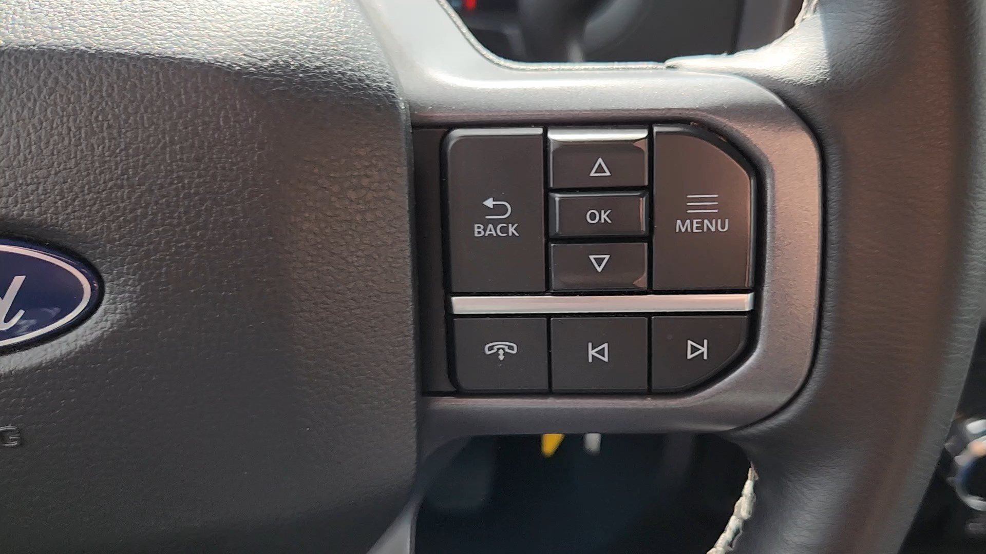 2025 Ford F-150 XLT - Photo 13