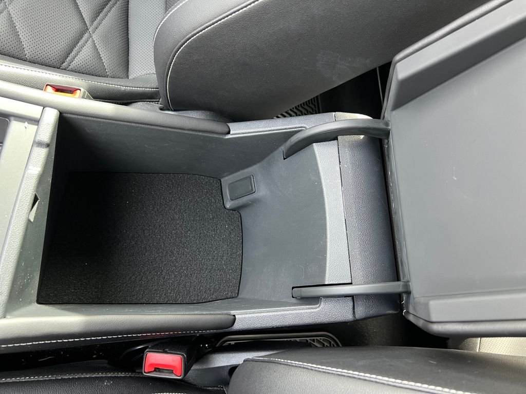 2025 Volkswagen Atlas SE - Photo 28