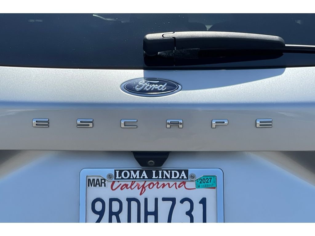 Used 2022 ICONIC SILVER Ford SE image 47