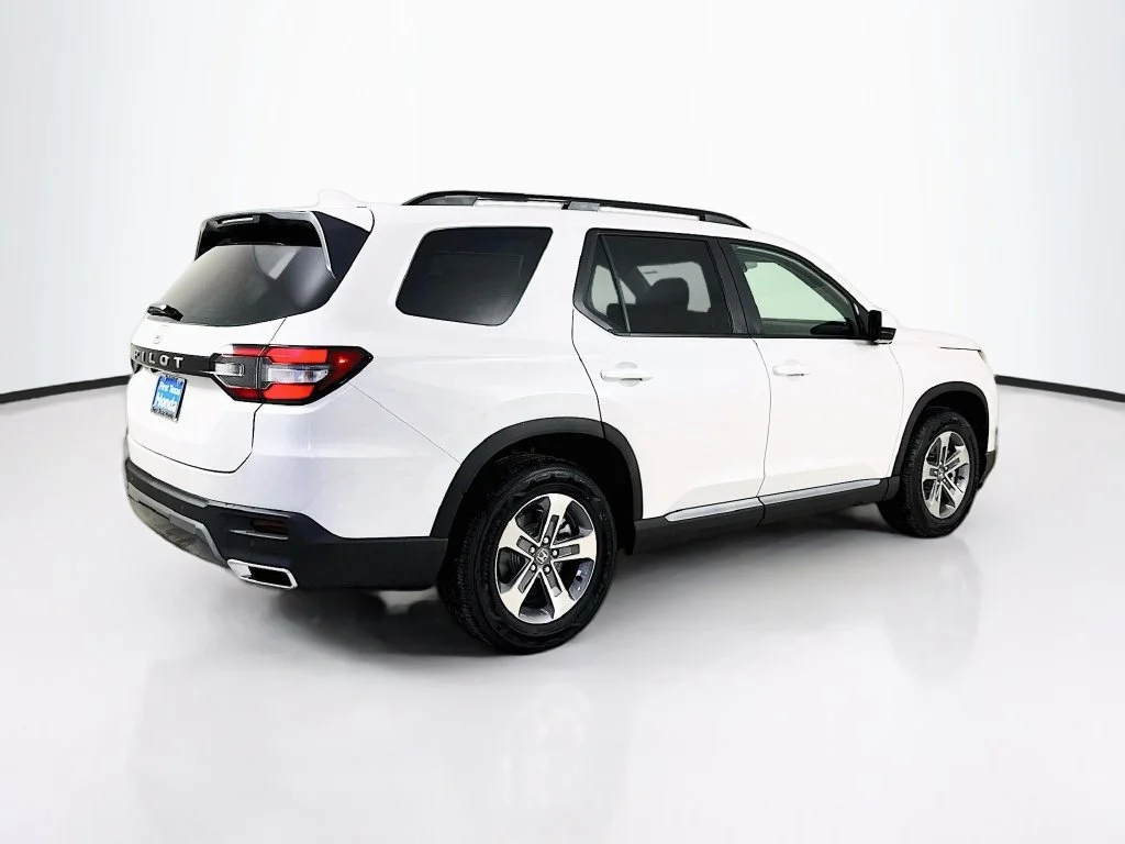 New 2026 Platinum White Pearl Honda EX-L image 7