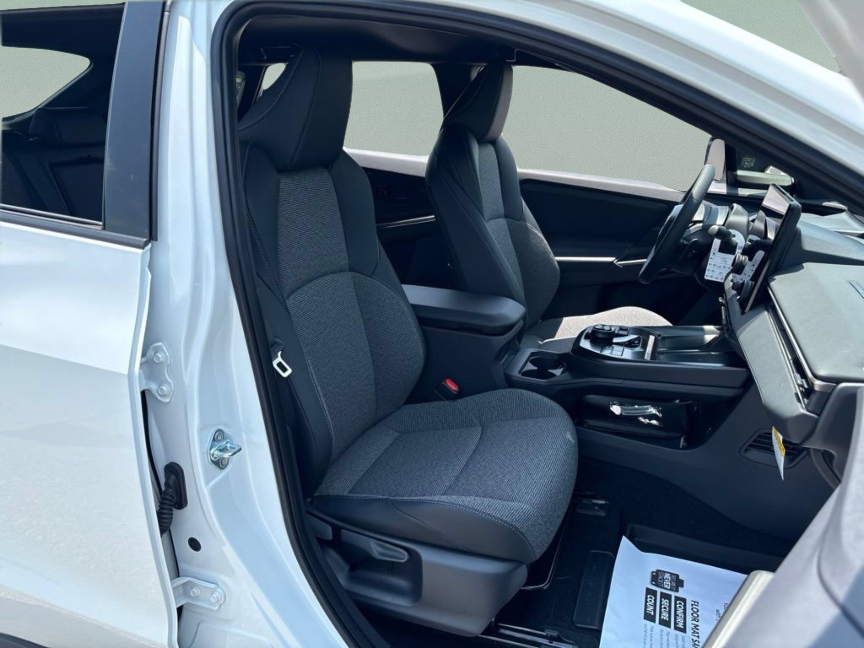 New 2026 Wind Chill Pearl Toyota XLE image 17