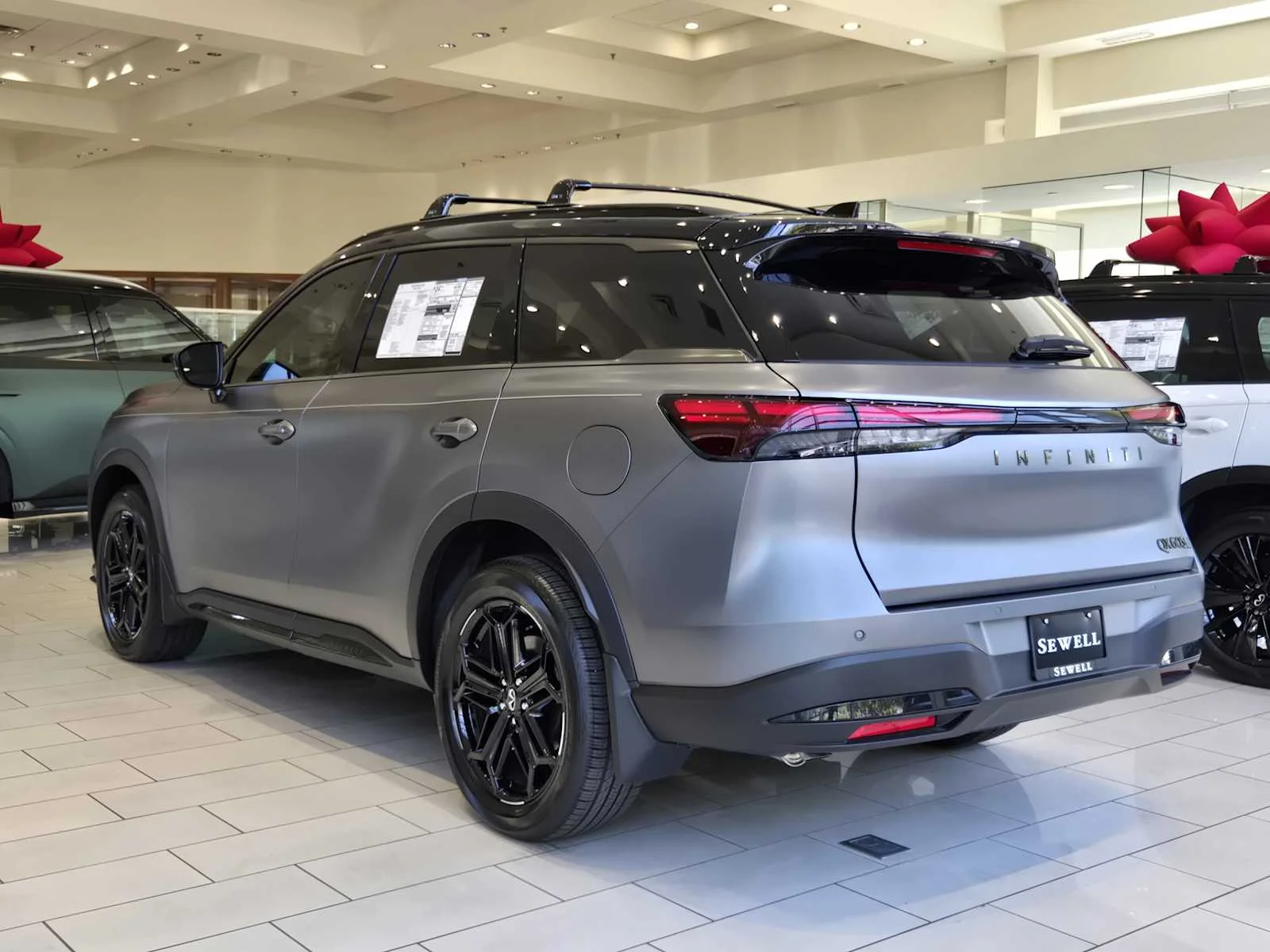 New 2026 2T GRPT SHDW INFINITI Sport AWD image 4