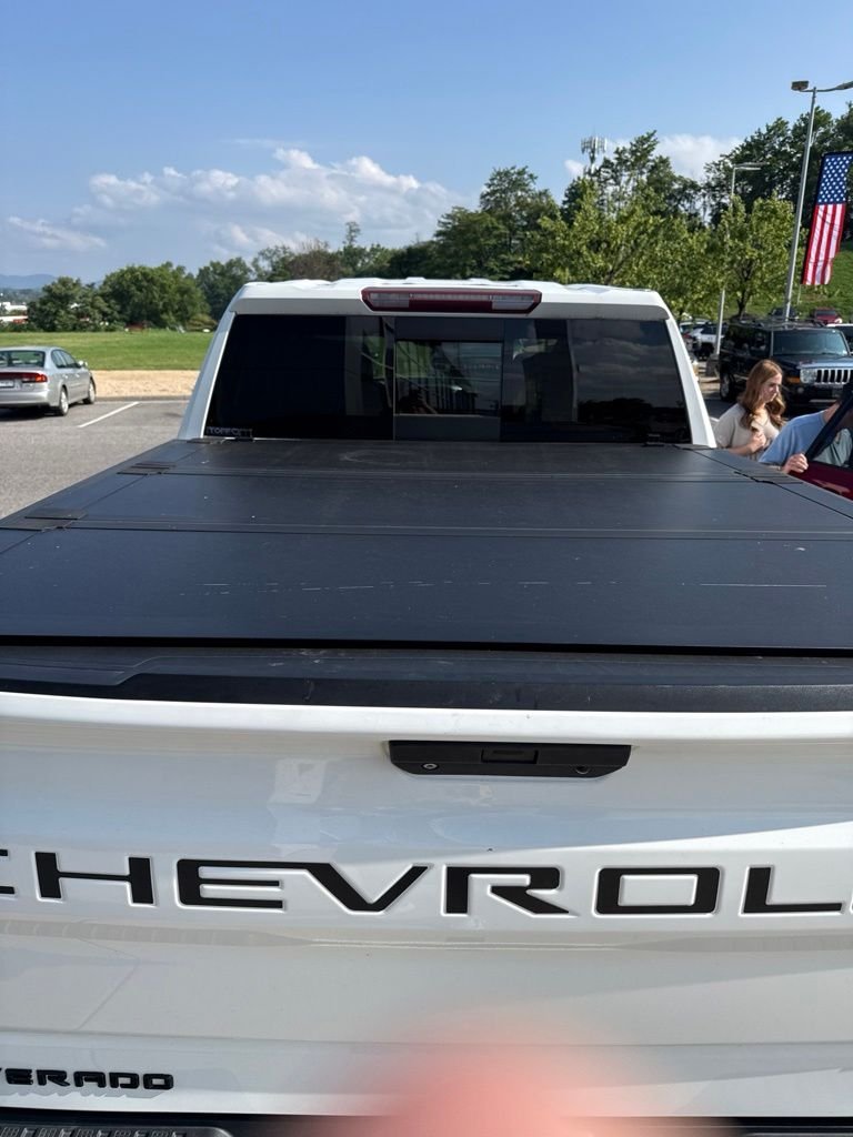 Used 2019 White Chevrolet RST image 5