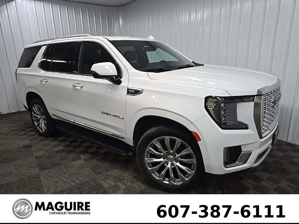 Used 2022 White GMC Denali image 7