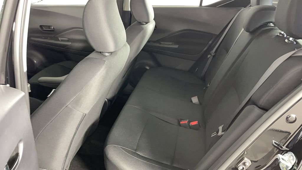 2025 Nissan KICKS PLAY Base - Photo 13