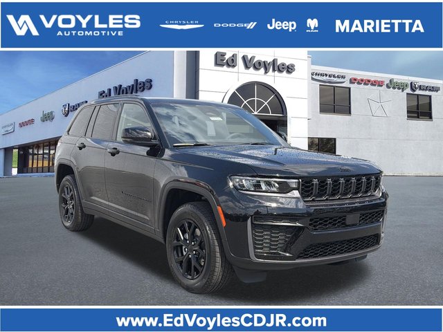 2026 Jeep Grand Cherokee Laredo Altitude