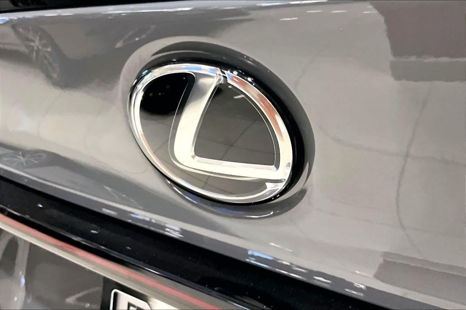 Certified Used 2022 Incognito Lexus F SPORT Performance Launch E image 9
