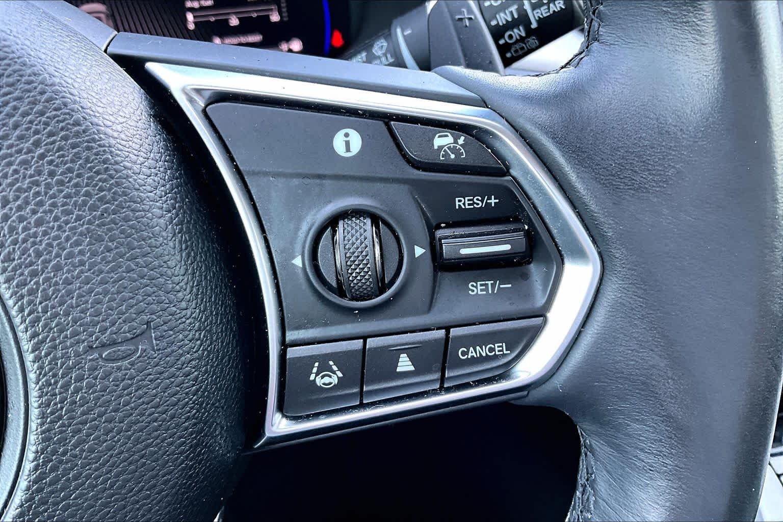 Used 2025 Majestic Black Pearl Acura w/Technology Package image 44