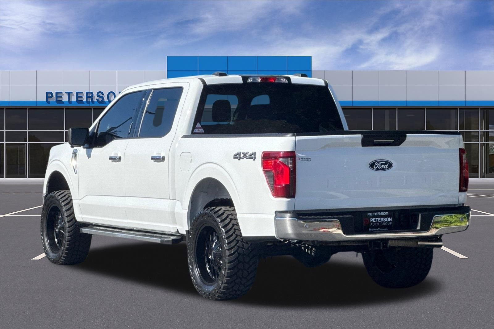 Used 2024 White Ford XLT image 6