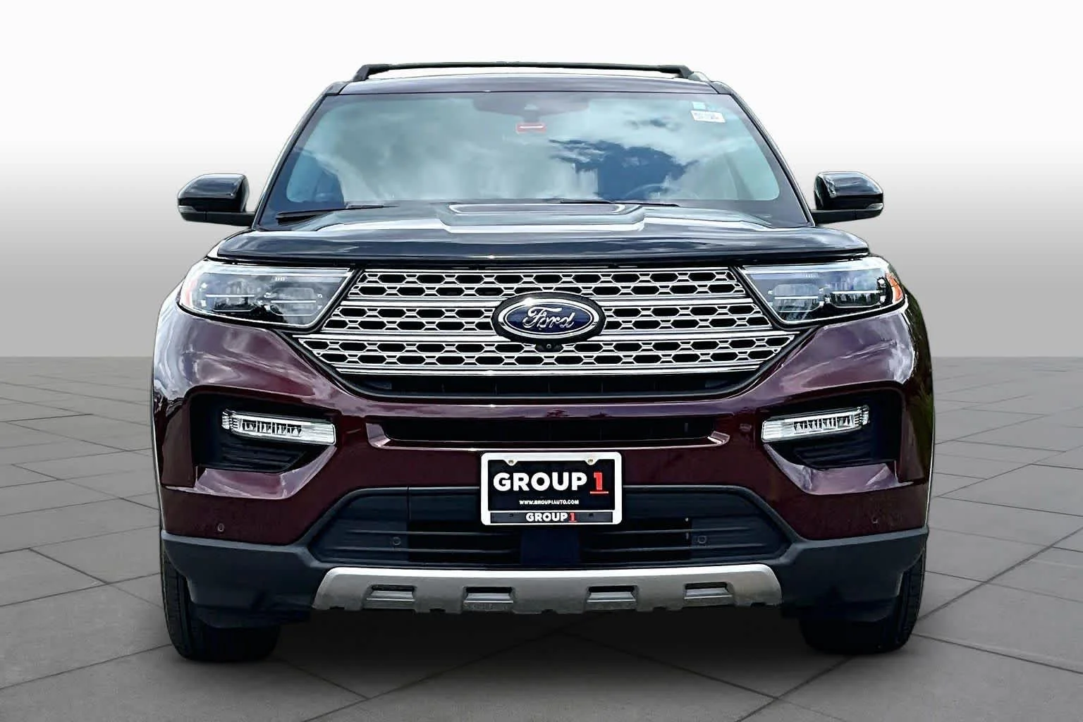Certified Used 2022 Burgundy Velvet Tinted Clearcoat Ford Limited image 4