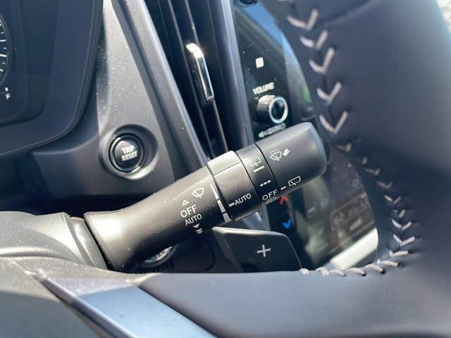 New 2026 MAGNETITE GRAY METALLIC Subaru Limited Hybrid image 17