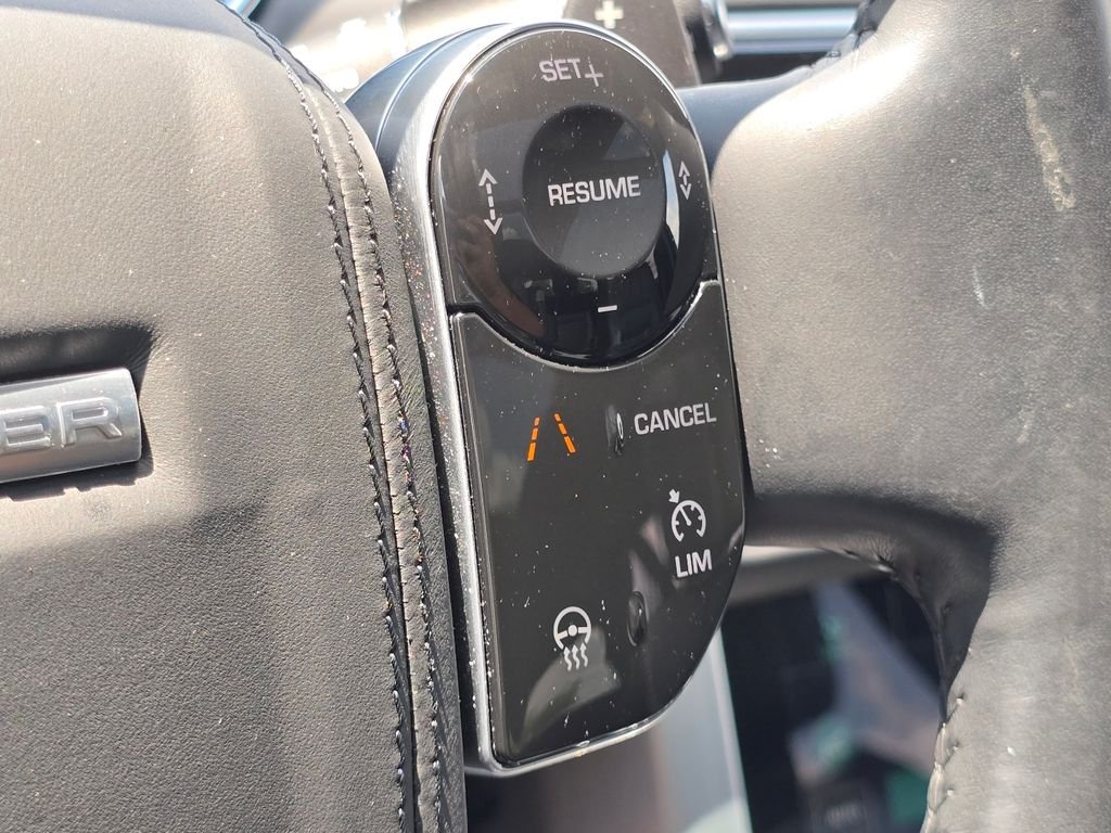 Used 2021 Black Land Rover Westminster image 17